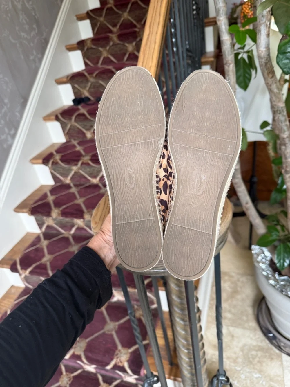 DR. SCHOLLS. Leopard print slip on shoe perfect condition size 8.